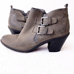 NICOLE Scurry Ankle Boots Grey Stacked Heel Size 10M